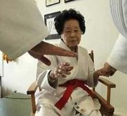 خفن ترین مادربزگ های دنیا را بشناسید (+تصاویر) خفن ترین مادربزگ های دنیا را بشناسید (+تصاویر)