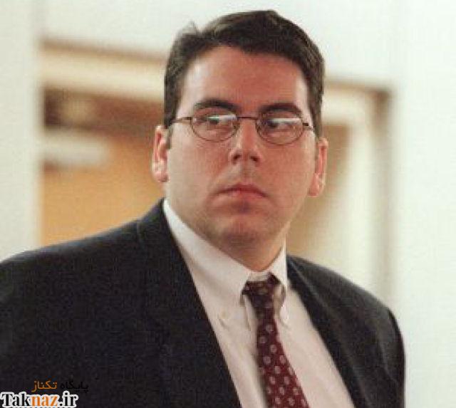 10 هکر معروف دنیا را بشناسید !+ عکس 10 هکر معروف دنیا را بشناسید !+ عکس