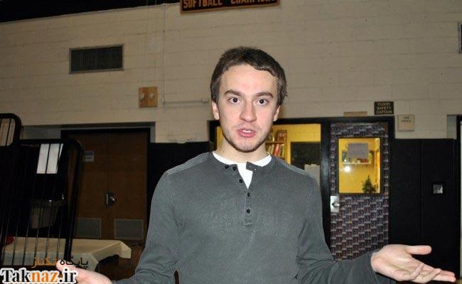 10 هکر معروف دنیا را بشناسید !+ عکس 10 هکر معروف دنیا را بشناسید !+ عکس