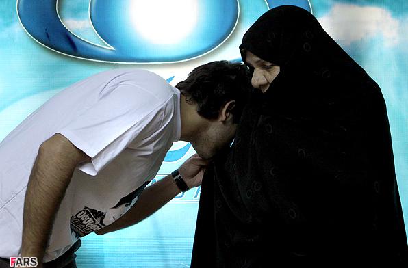 احنرام به بزرگسالان