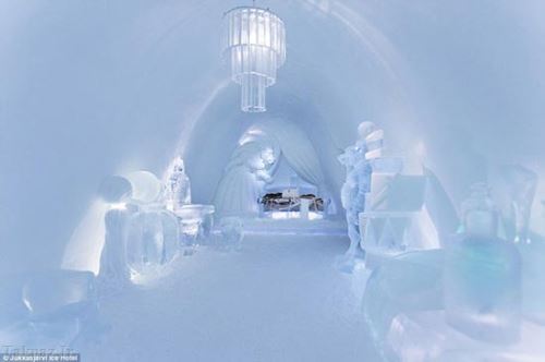 عکس های دیدنی هتل یخی شگفت انگیز در سوئد عکس های دیدنی هتل یخی شگفت انگیز در سوئد