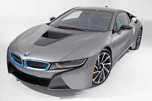 حراج کردن تعدادی بی ام و i8 در پیبل بیچ در کالیفرنیا + عکس حراج کردن تعدادی بی ام و i8 در پیبل بیچ در کالیفرنیا + عکس